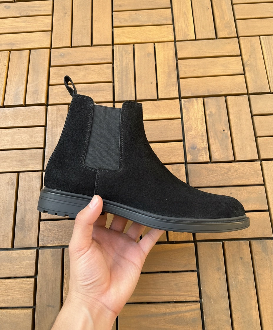 Bottine Chelsea en Daim Noir